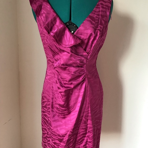 SOLDLeopard pattern sexy fuschia minidress Sz. 7/8 - Picture 2 of 6